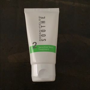 Rodan + Fields Soothe - sensitive skin treatment